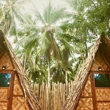 "Triangle Hut" Camp Fuego Siargao Hotel Catangnan Exterior photo