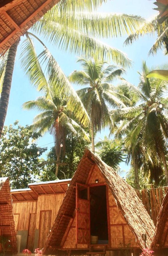 "Triangle Hut" Camp Fuego Siargao Hotel Catangnan Exterior photo