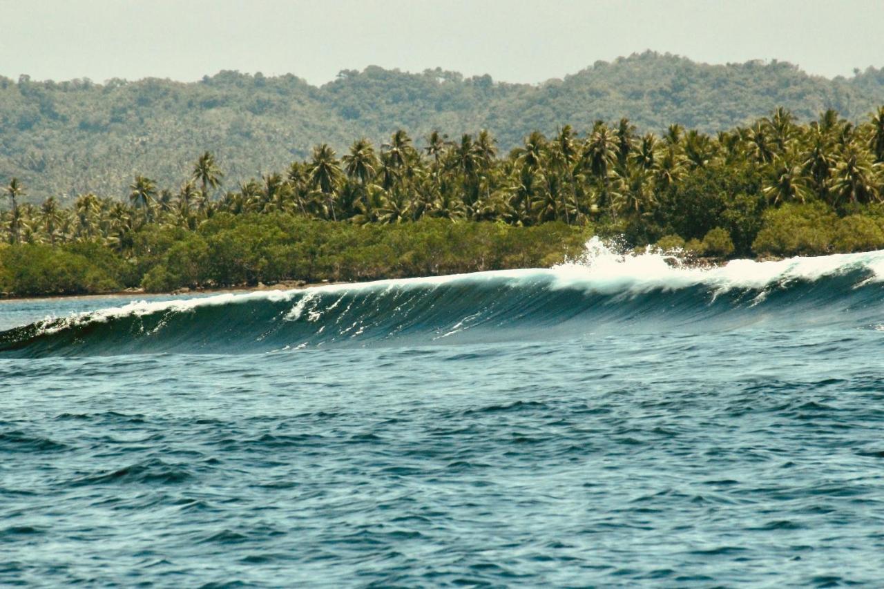 "Triangle Hut" Camp Fuego Siargao Hotel Catangnan Exterior photo